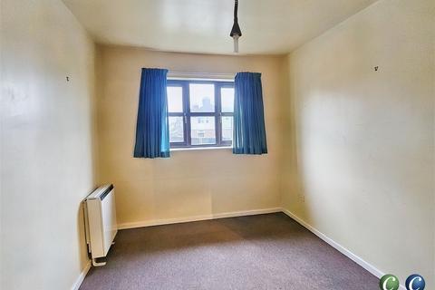 2 bedroom terraced house for sale, Woodford End, Chadsmoor, Cannock, WS11 5JQ