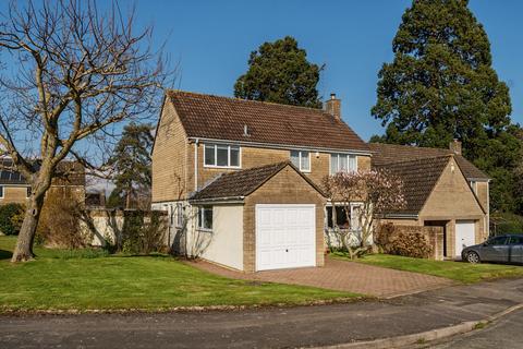 4 bedroom detached house for sale - Bassett Close, Winchcombe, Cheltenham, Gloucestershire, GL54
