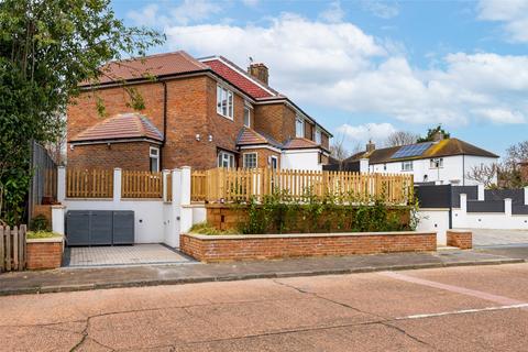 2 bedroom end of terrace house for sale, Stuart Road, Reigate, Surrey, RH2