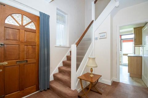 12 Lawrence Road, Pinner, HA5 1LH