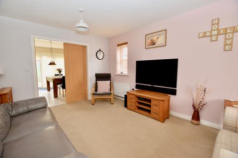 40 Amos Drive, Pocklington, York, YO42 2FH