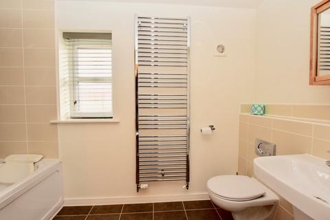 40 Amos Drive, Pocklington, York, YO42 2FH