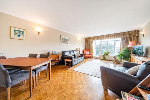 Flat 19, Lansdowne Carlton Drive, London, SW15 2BY
