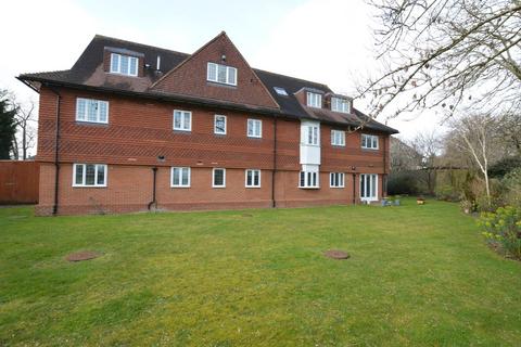 2 bedroom apartment for sale, London Road South, Merstham