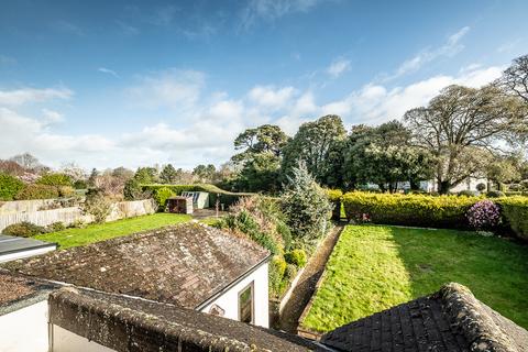435 Topsham Road, Exeter, EX2 7AB