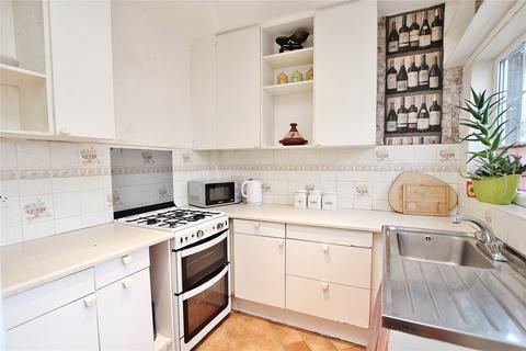 5 Fenns Lane, West End, Woking, GU24 9QF