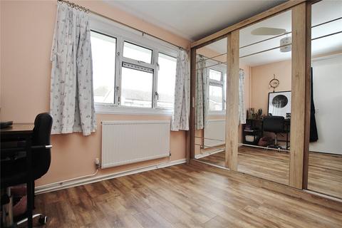 2 bedroom bungalow for sale, St Johns, Woking GU21