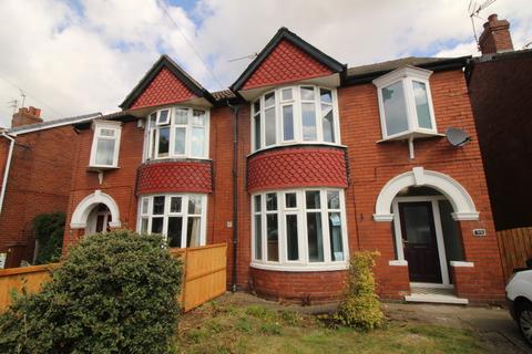 House share to rent - Cliff Gardens, Scunthorpe