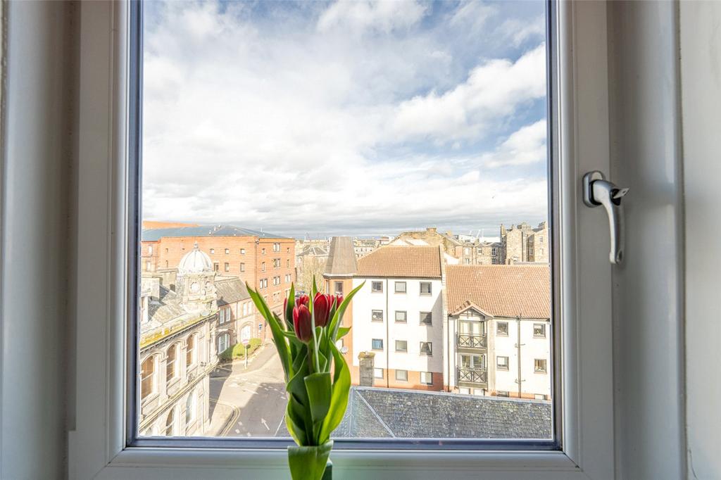 Lounge Window