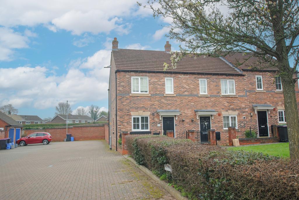 Pooler Close, Wellington 2 bed end of terrace house for sale £190,000