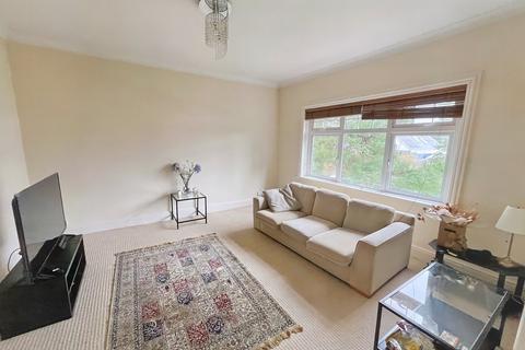 2 bedroom apartment for sale, Kings Avenue, Lower Parkstone, Poole, Dorset, BH14