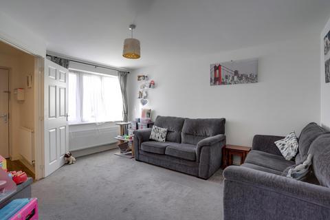 42 Buzzard Way, Cranbrook, Exeter, EX5 7GX