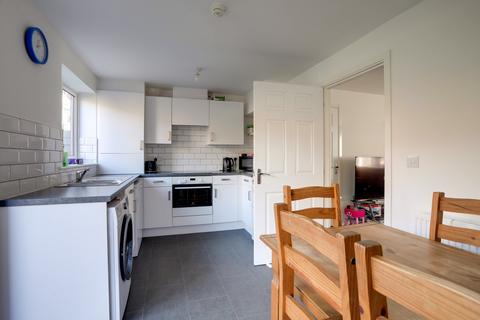 42 Buzzard Way, Cranbrook, Exeter, EX5 7GX
