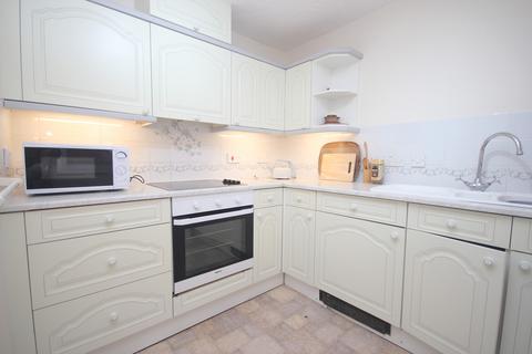 2 bedroom apartment to rent, Grand Parade, Plymouth PL1