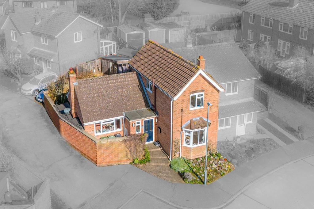 Highfields, Debden, CB11 2 bed semidetached house for sale £365,000