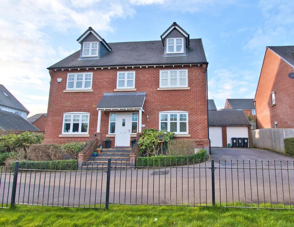 Tutbury Hollow, Ashbourne 5 bed detached house for sale £550,000