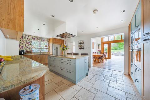 Spoondell Bungalow Whipsnade Road, Kensworth, Dunstable, LU6 2NB