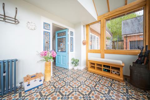 Spoondell Bungalow Whipsnade Road, Kensworth, Dunstable, LU6 2NB