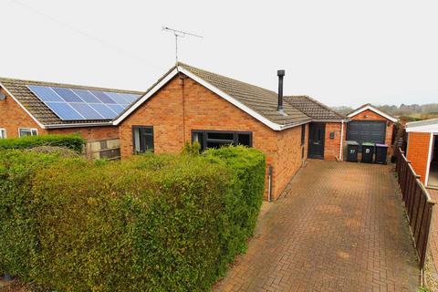 3 bedroom detached bungalow for sale, Hilltop Close, Eagle