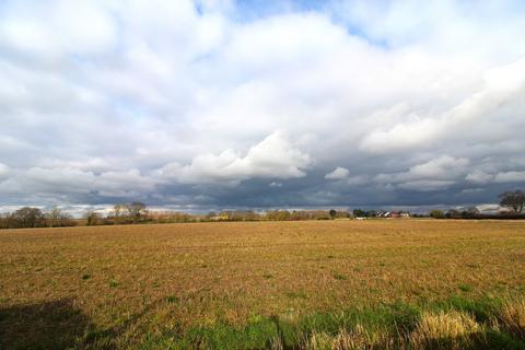 3 bedroom detached bungalow for sale, Hilltop Close, Eagle