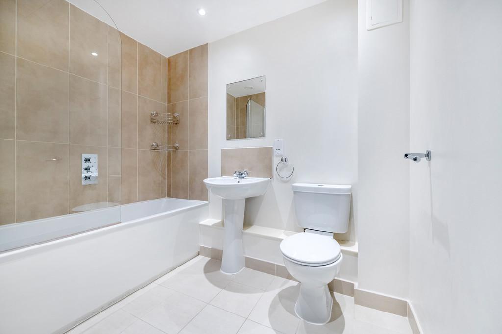 Orbis Wharf   Bathroom, 1 Bed, 5th Floor