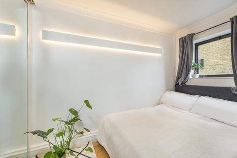 1 bedroom flat for sale, Wheel House, 1 Burrells Wharf Square, London