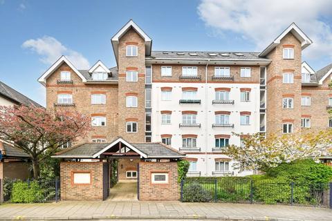 2 bedroom flat to rent, Steadfast Road, Kingston, Kingston upon Thames, KT1