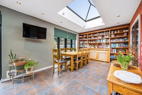 11 Old Forge Way, Sidcup, DA14 4QL