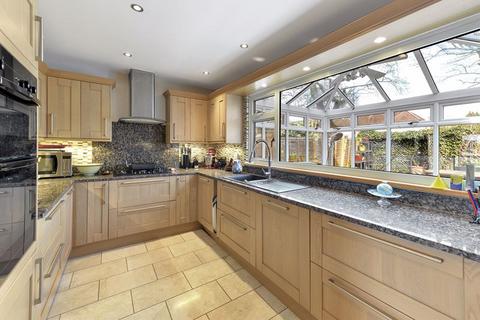 3 bedroom detached house for sale, Wilson Close, Tonbridge, TN11 9DH