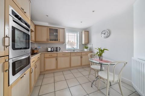 2 bedroom apartment for sale - Mortley Close, Tonbridge, Kent, TN9 1ET