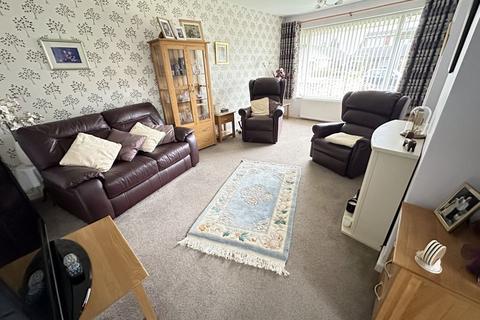 2 bedroom semi-detached bungalow for sale, The Paddock, Great Sutton