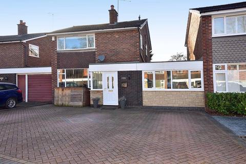 4 bedroom link detached house for sale, Autumn Avenue, Knutsford