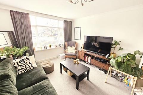 1 bedroom apartment for sale, Arden Court, Kingsbury Road, Erdington, Birmingham,B24 9NQ
