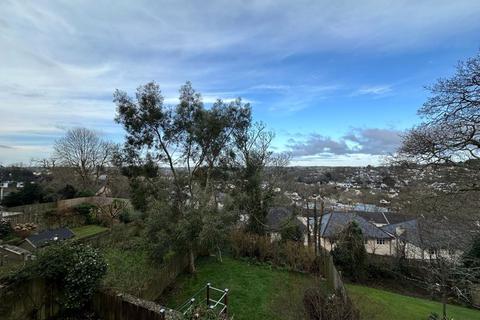 42 Tinney Drive, Truro, TR1 1AQ