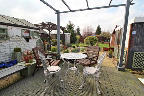 23 Castle Drive, Northborough, Peterborough, PE6 9DG