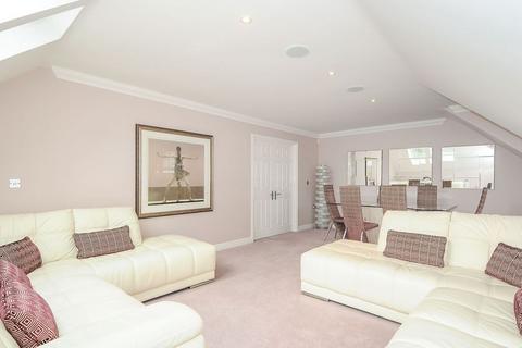 2 bedroom apartment to rent, Charters Road, Sunningdale