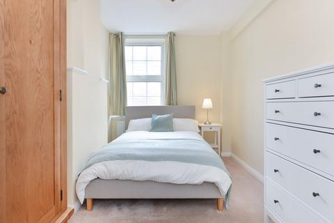 1 bedroom apartment to rent - Cambridge Court, Sussex Gardens