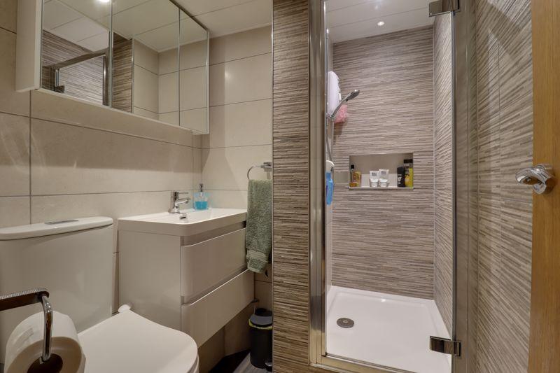 Shower Room (Ground