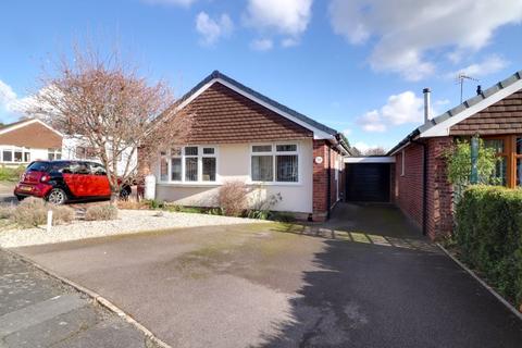 2 bedroom bungalow for sale, Hawkesmore Drive, Stafford ST18