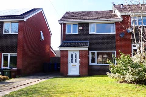 3 bedroom semi-detached house for sale, Chatsworth Close, Oldham OL2