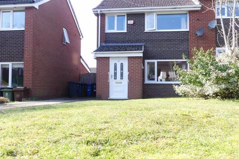 3 bedroom semi-detached house for sale, Chatsworth Close, Oldham OL2