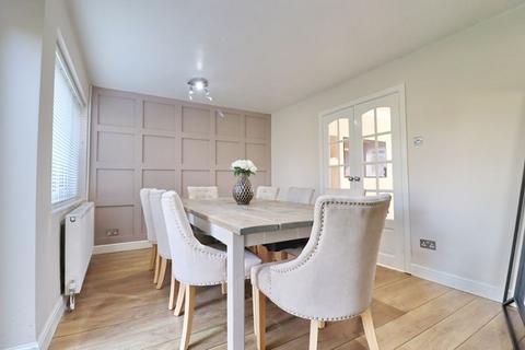 1 Tintern Avenue, Astley, Manchester, M29 7WL