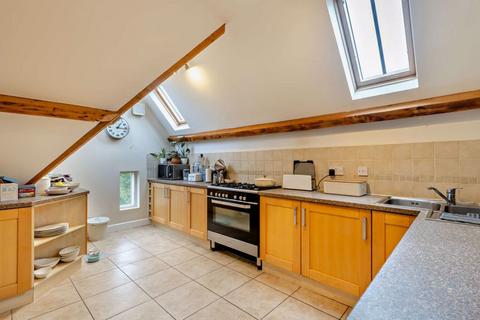 3 bedroom apartment for sale, Strathalyn, Wrexham LL12