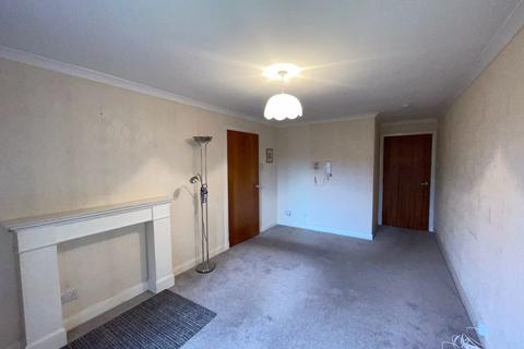 2 bedroom flat for sale, Rosebery Court, Kirkcaldy
