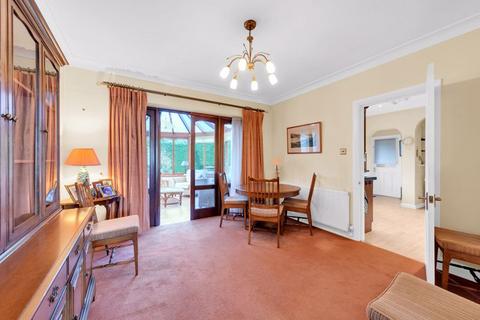 7 Golf Road, Bromley, BR1 2JA