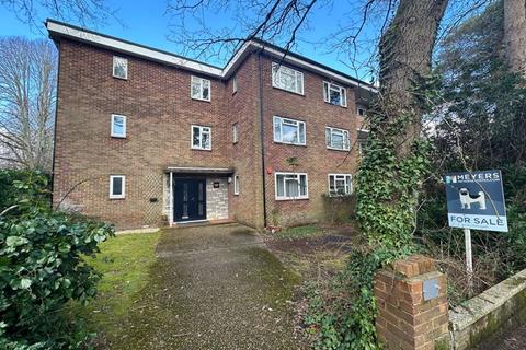 2 bedroom flat for sale, 73 Branksome Wood Road, Poole BH12