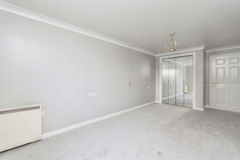 2 bedroom flat for sale, Popes Lane, Southampton SO40