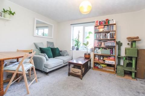 2 bedroom apartment for sale, Ashburnham Road, Bedford MK40