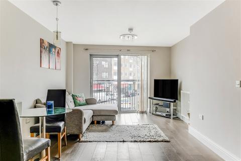 1 bedroom flat for sale, Belsize Road, London NW6