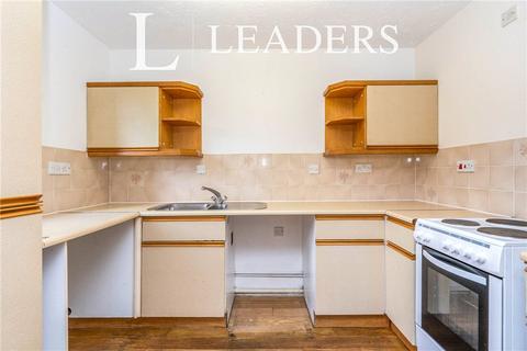 35 Compass Point, Fareham, PO16 0LJ